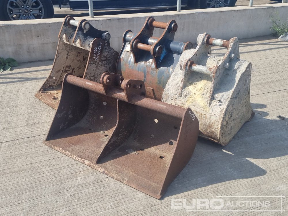 36" Ditching, 24", 18", 18", 10" Digging Bucket 30-45mm Pin to suit Mini-6 Ton Excavator - Bucket: picture 1 36" Ditching, 24", 18", 18", 10" Digging Bucket 30-45mm Pin to suit Mini-6 Ton Excavator - Bucket: picture 1