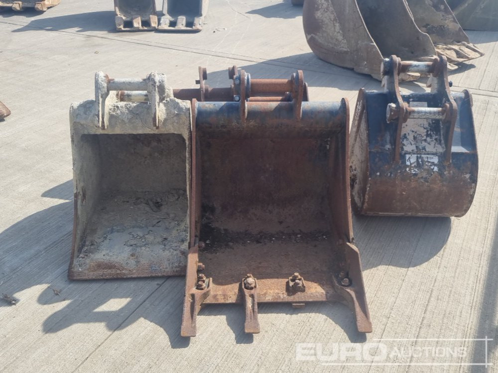 36" Ditching, 24", 18", 18", 10" Digging Bucket 30-45mm Pin to suit Mini-6 Ton Excavator - Bucket: picture 4 36" Ditching, 24", 18", 18", 10" Digging Bucket 30-45mm Pin to suit Mini-6 Ton Excavator - Bucket: picture 4