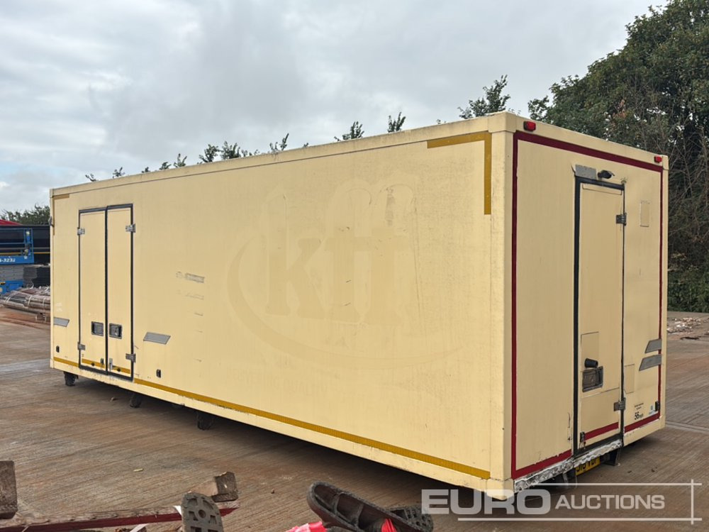 6.5m Refrigerated Box Body to suit Lorry - Refrigerator swap body: picture 3 6.5m Refrigerated Box Body to suit Lorry - Refrigerator swap body: picture 3