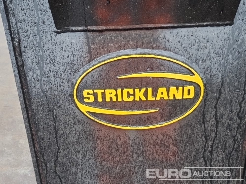 Agricultural machinery Unused Strickland 90" Loading Bucket to suit JCB Telehandler: picture 14
