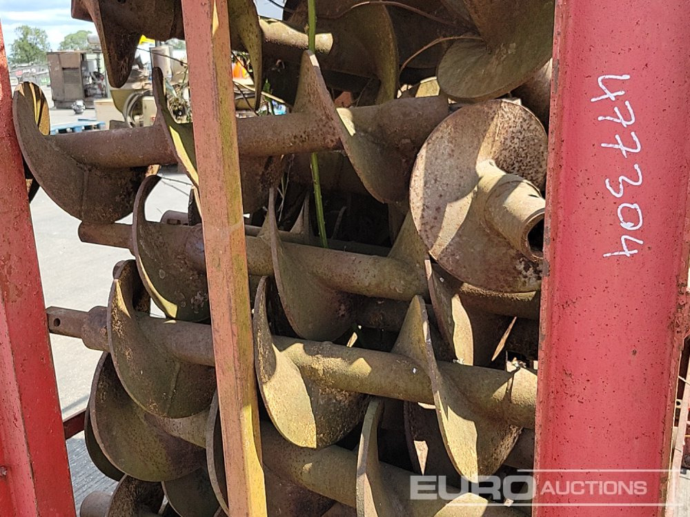 Attachment for Excavator Stillage of 11" Auger Flights: picture 19