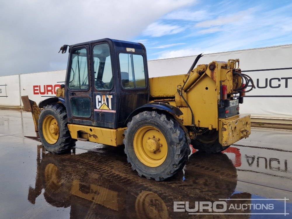 CAT TH63 - Telescopic handler: picture 3 CAT TH63 - Telescopic handler: picture 3