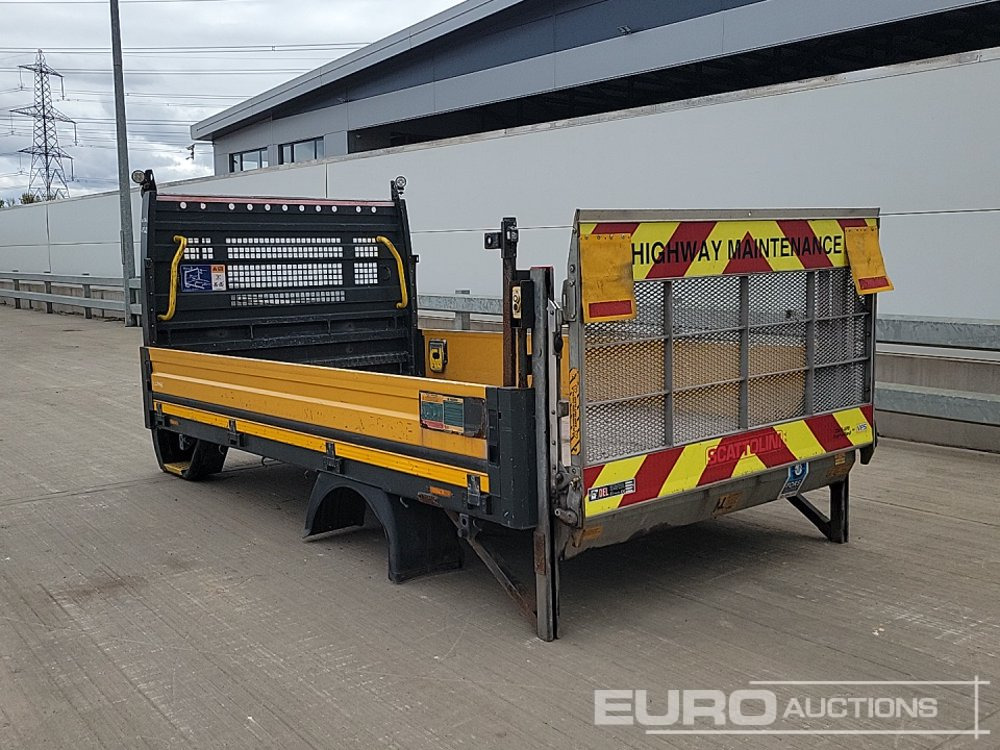 Dropside Flatbed Body, Tail Lift to suit Pick Up Van - Flatbed body: picture 3 Dropside Flatbed Body, Tail Lift to suit Pick Up Van - Flatbed body: picture 3