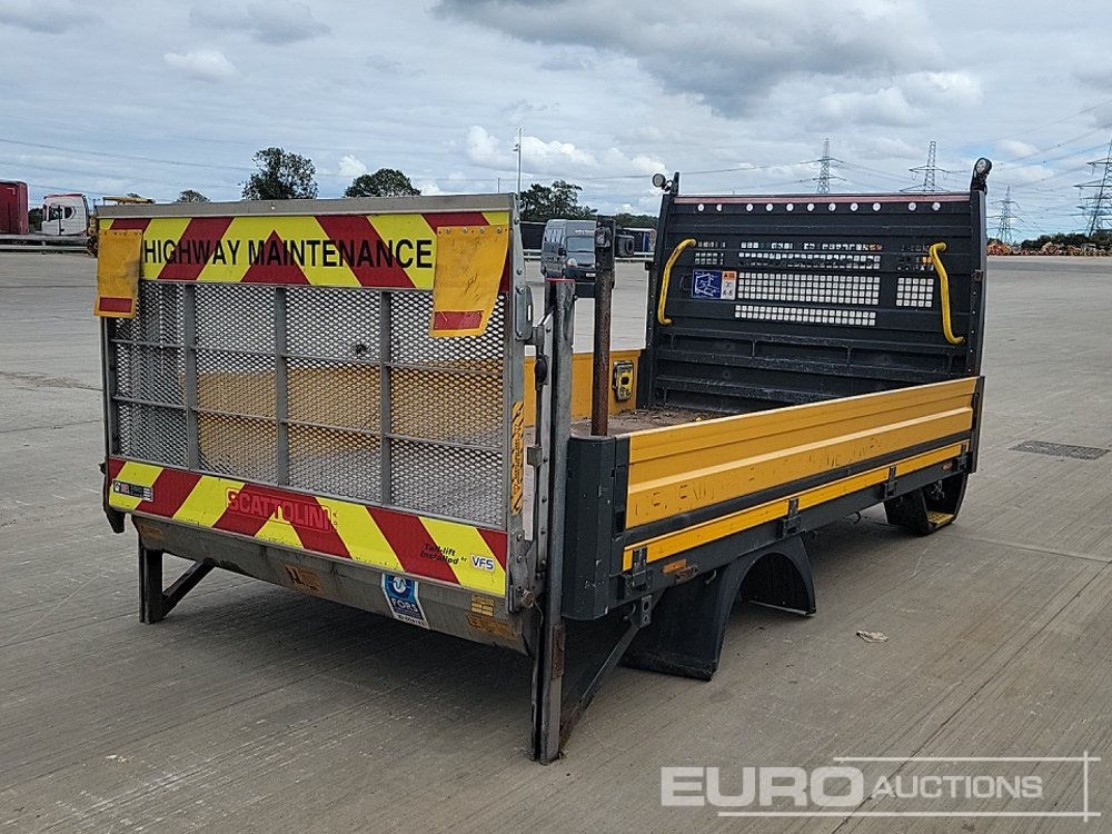 Dropside Flatbed Body, Tail Lift to suit Pick Up Van - Flatbed body: picture 5 Dropside Flatbed Body, Tail Lift to suit Pick Up Van - Flatbed body: picture 5