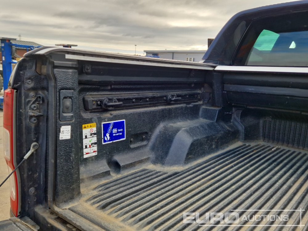 Pickup truck Ford Ranger: picture 25