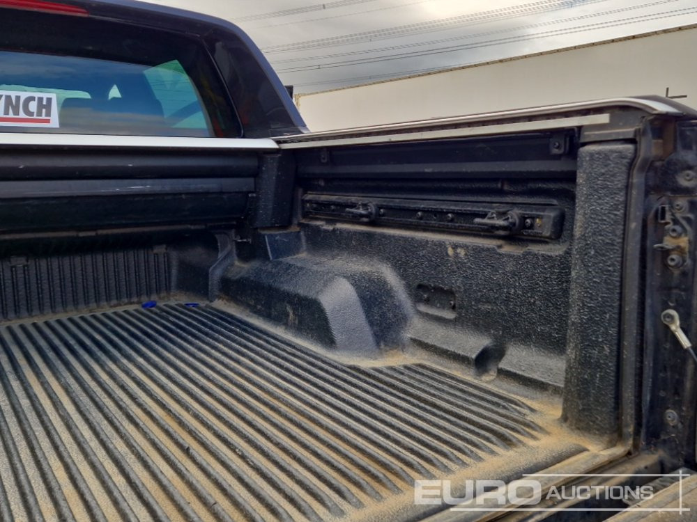 Pickup truck Ford Ranger: picture 24