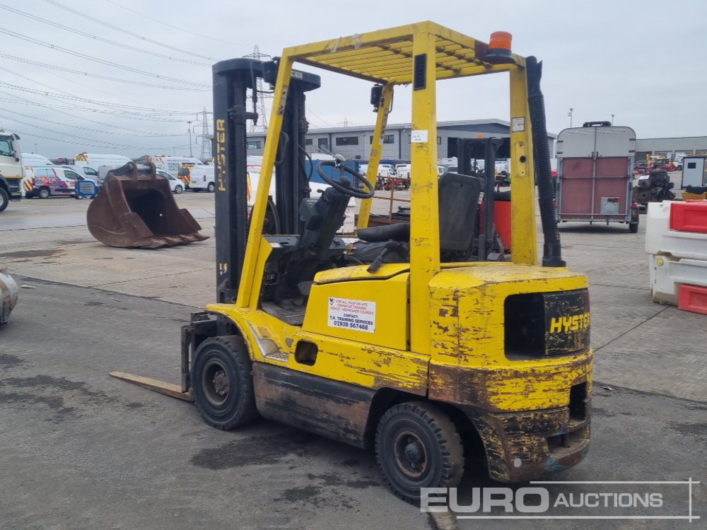 Hyster Diesel Forklift, 3 Stage Free Lift Mast, Side Shift, Forks (Runs, Slow Drive) - Forklift: picture 3 Hyster Diesel Forklift, 3 Stage Free Lift Mast, Side Shift, Forks (Runs, Slow Drive) - Forklift: picture 3