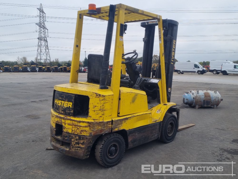 Hyster Diesel Forklift, 3 Stage Free Lift Mast, Side Shift, Forks (Runs, Slow Drive) - Forklift: picture 5 Hyster Diesel Forklift, 3 Stage Free Lift Mast, Side Shift, Forks (Runs, Slow Drive) - Forklift: picture 5