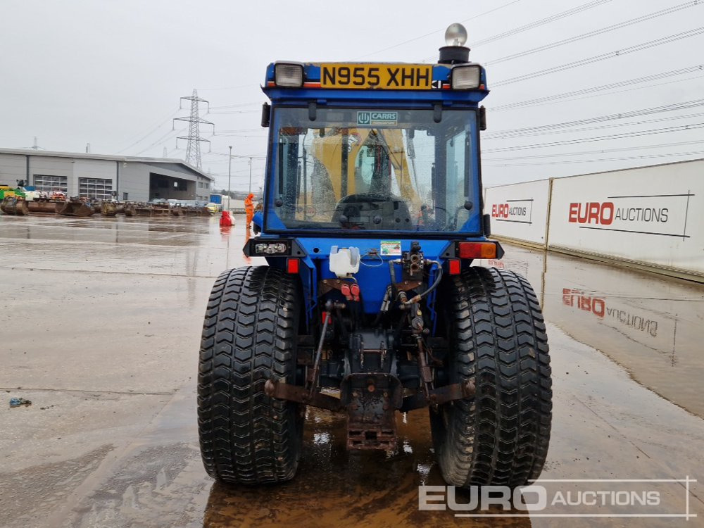 Iseki TA530F - Compact tractor: picture 4 Iseki TA530F - Compact tractor: picture 4