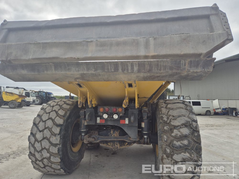 Komatsu HM400-3 - Articulated dumper: picture 3 Komatsu HM400-3 - Articulated dumper: picture 3