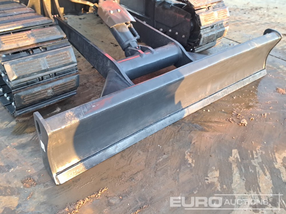 Mini excavator Kubota KX163-5: picture 15