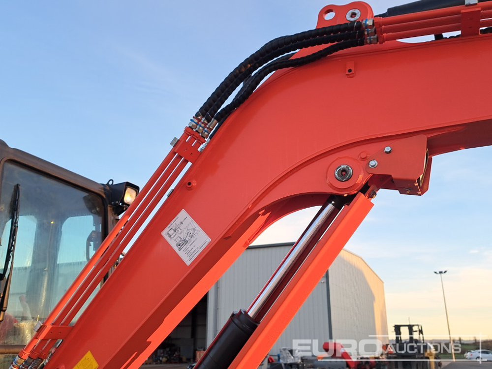 Mini excavator Kubota KX163-5: picture 18