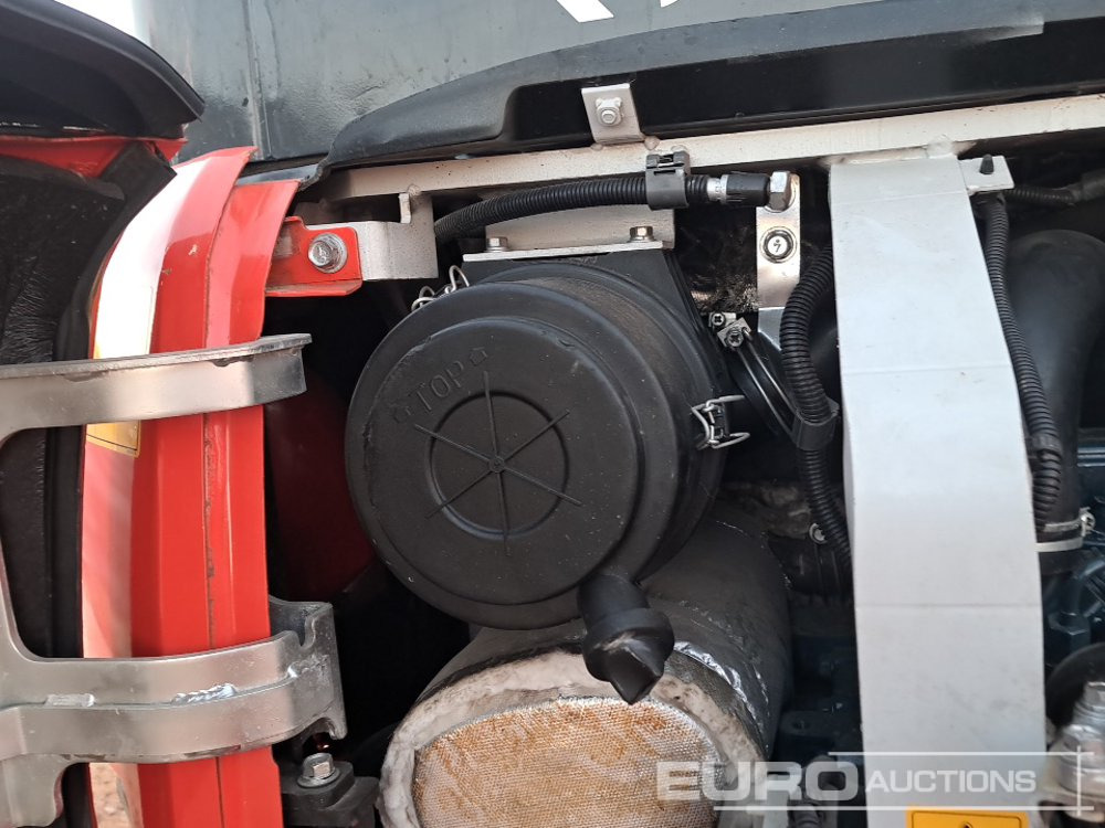 Mini excavator Kubota KX163-5: picture 40