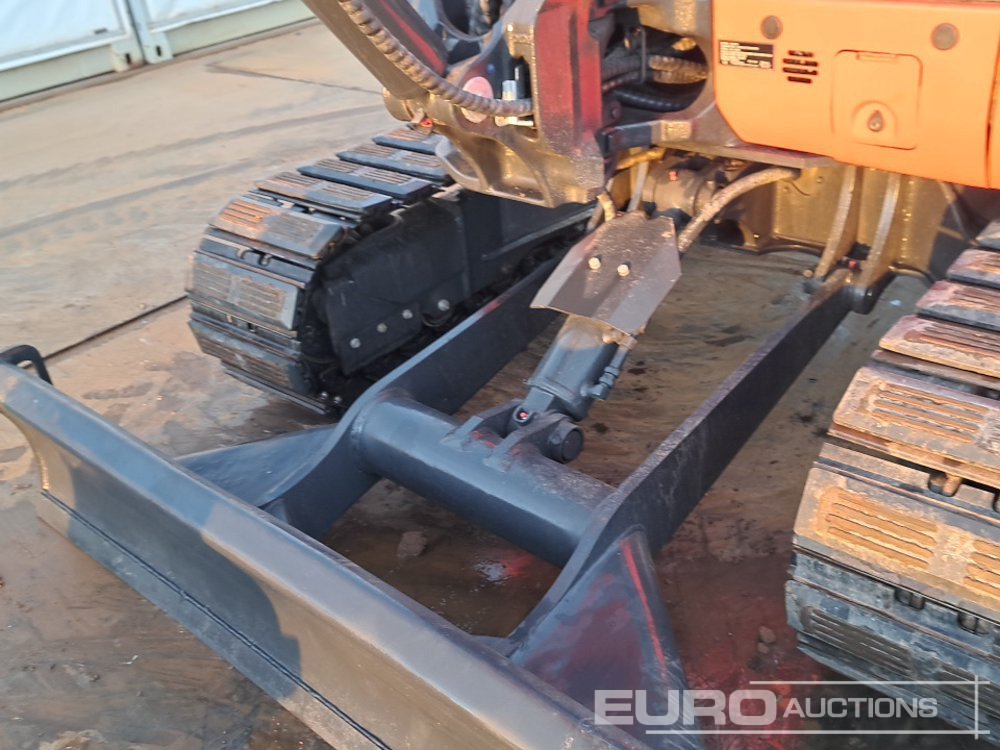 Mini excavator Kubota KX163-5: picture 29