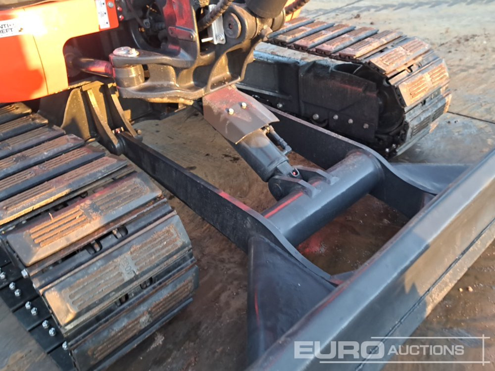 Mini excavator Kubota KX163-5: picture 16