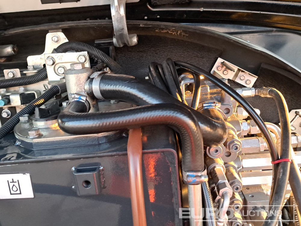 Mini excavator Kubota KX163-5: picture 49