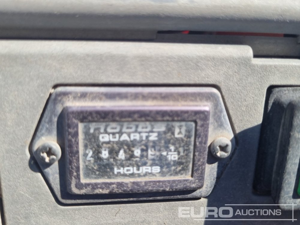 Mini excavator Kubota KX36-3: picture 33