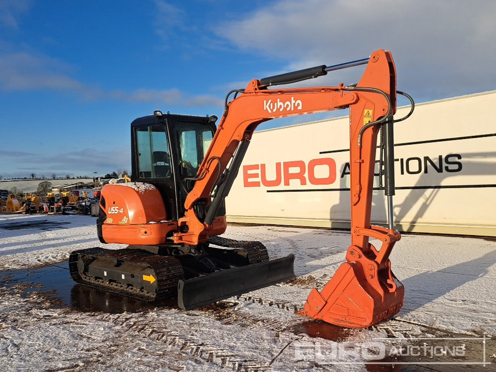 Mini excavator Kubota U55-4: picture 7