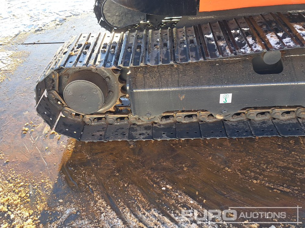 Mini excavator Kubota U55-4: picture 11