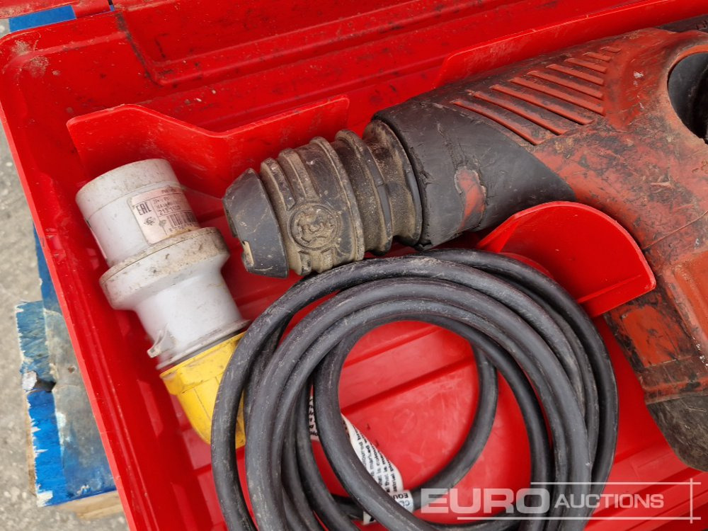 Construction equipment Makkta 110Volt Circular Saw (2 of), Makita GA9020 110Volt Angle Grinder, Hilti TE 300 110Volt Hammer Drill: picture 10