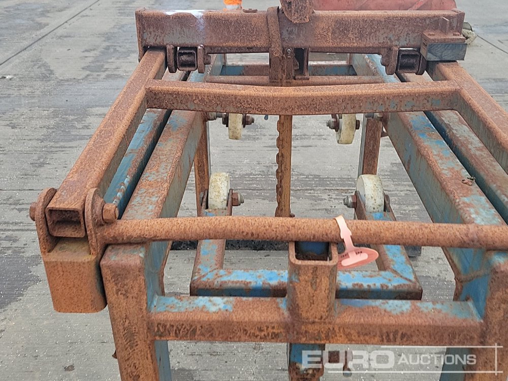 Material handling equipment Conquip Block Grab to suit Crane: picture 10