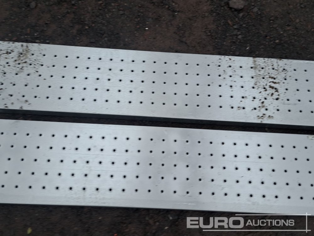 Material handling equipment Unused 8' Aluminium Loading Ramp (2 of): picture 6