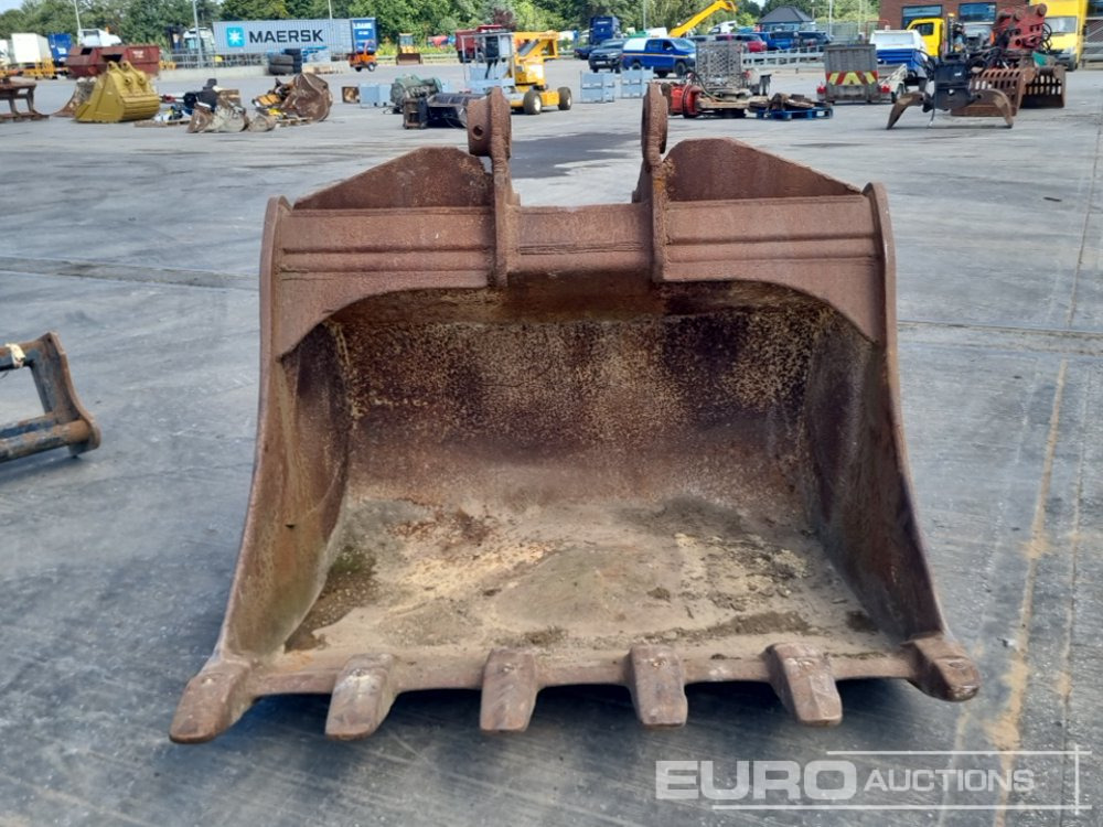 Bucket Miller 64" Digging Bucket 80mm Pin to suit 20 Ton Excavator: picture 8