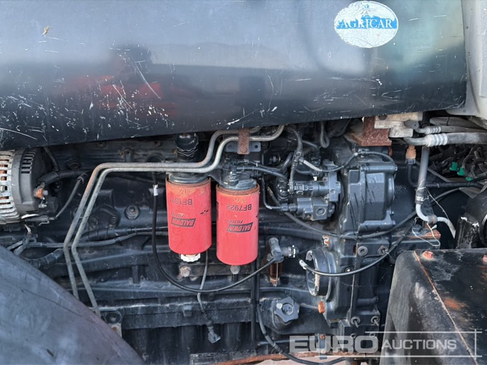 Farm tractor New Holland T7030: picture 18