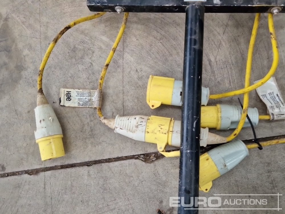 Construction equipment Nightsearcher 110 Volt LED Tripod Work Light (2 of): picture 13