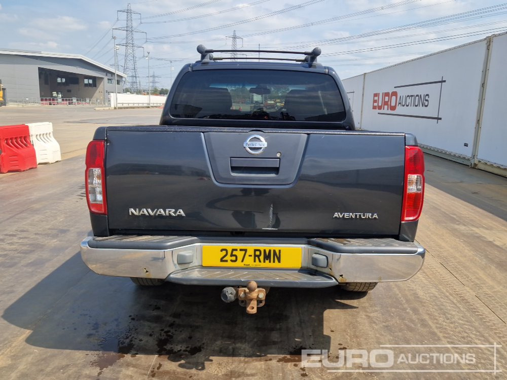 Nissan Navara Aventura - Pickup truck: picture 4 Nissan Navara Aventura - Pickup truck: picture 4