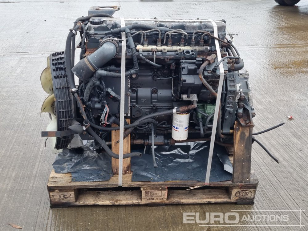 Paccar 6 Cylinder Engine - Engine: picture 2 Paccar 6 Cylinder Engine - Engine: picture 2
