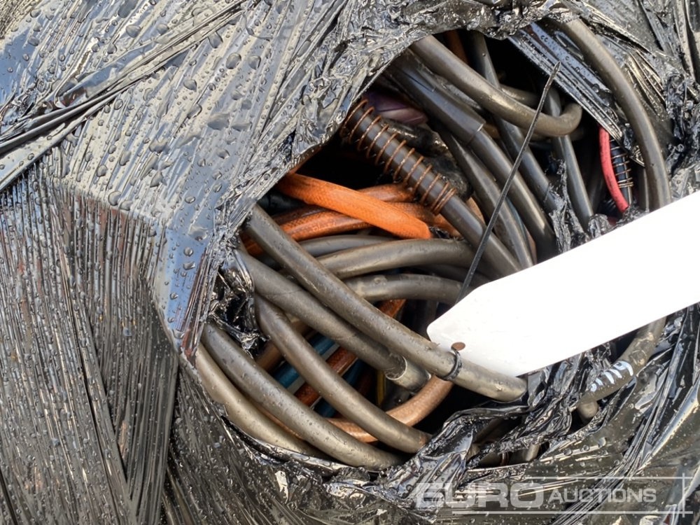 Construction equipment Pallet of Parts & Welding Leads (2 of): picture 7 Construction equipment Pallet of Parts & Welding Leads (2 of): picture 7