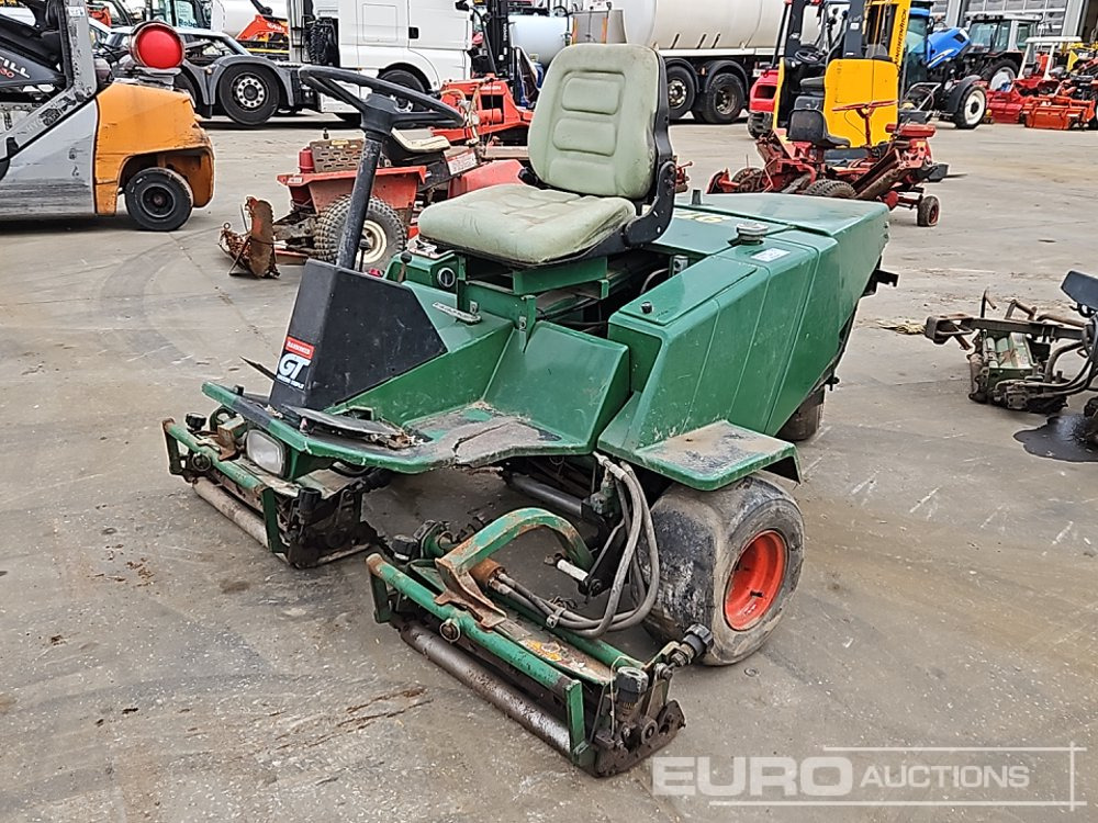 Ransomes 3 Gang Petrol Ride on Lawnmower (Non Runner) - Garden mower: picture 1 Ransomes 3 Gang Petrol Ride on Lawnmower (Non Runner) - Garden mower: picture 1