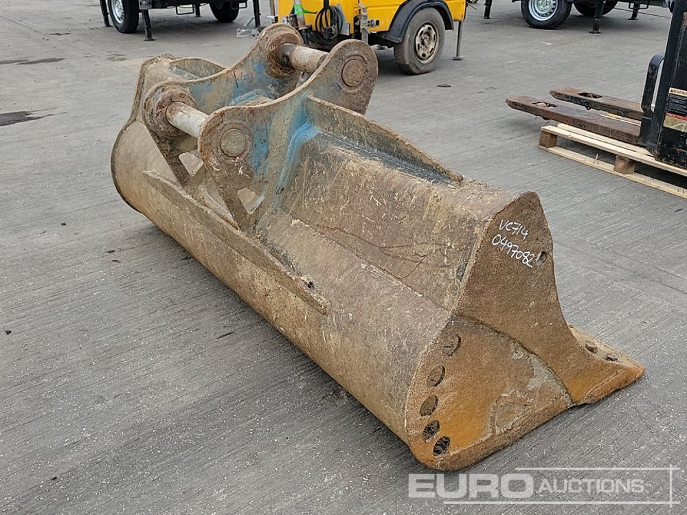 Rhinox 84" Ditching Bucket 80mm Pin to suit 20 Ton Excavator - Bucket: picture 5 Rhinox 84" Ditching Bucket 80mm Pin to suit 20 Ton Excavator - Bucket: picture 5