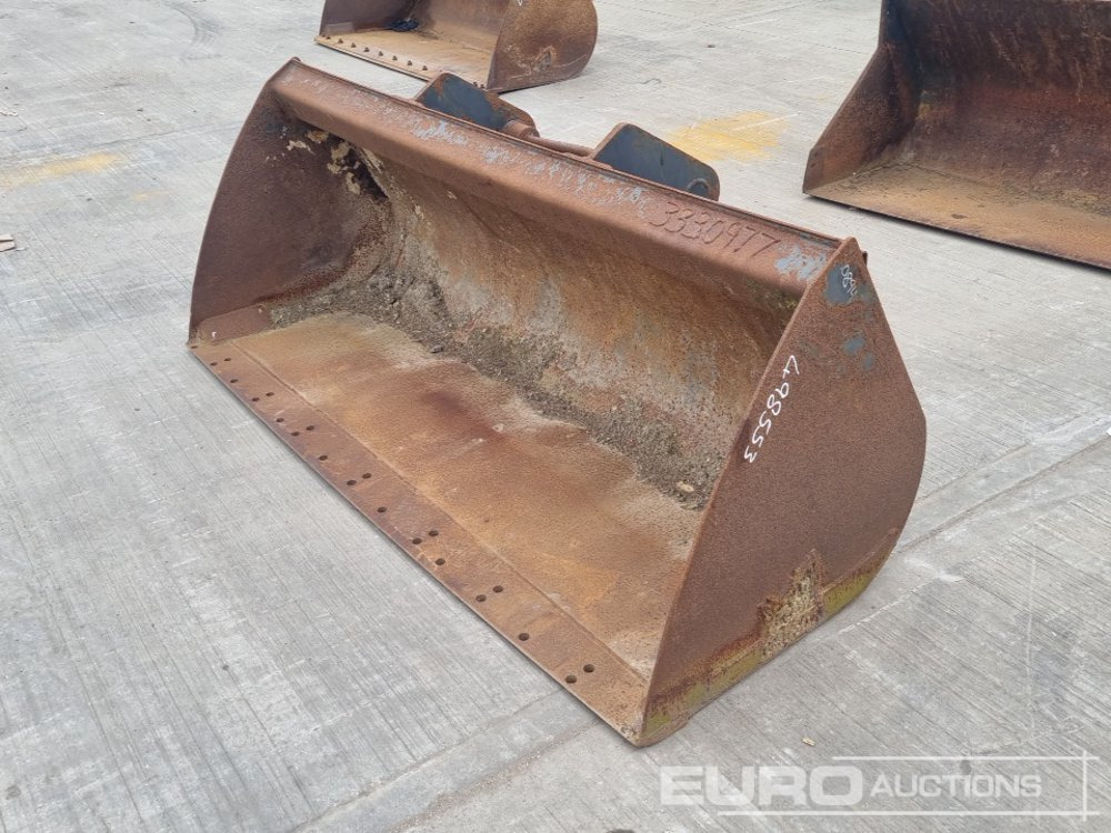 Rhinox 90" Loading Bucket to suit Telehandler - Bucket: picture 1 Rhinox 90" Loading Bucket to suit Telehandler - Bucket: picture 1