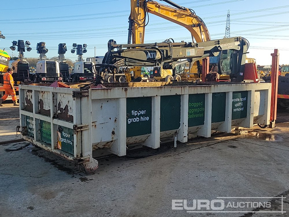 Roro Skip Body, Atlas 100.1 Crane, Clamshell Bucket - Roll-off container: picture 1 Roro Skip Body, Atlas 100.1 Crane, Clamshell Bucket - Roll-off container: picture 1