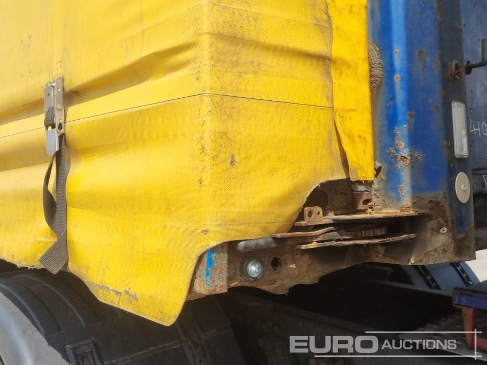 Curtainsider semi-trailer SDC Tri Axle Curtainsider Trailer: picture 32