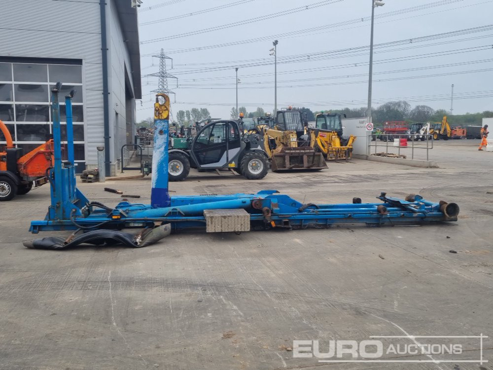 Technanics Hook Loader Body to suit Lorry - Hook lift/ Skip loader system: picture 2 Technanics Hook Loader Body to suit Lorry - Hook lift/ Skip loader system: picture 2