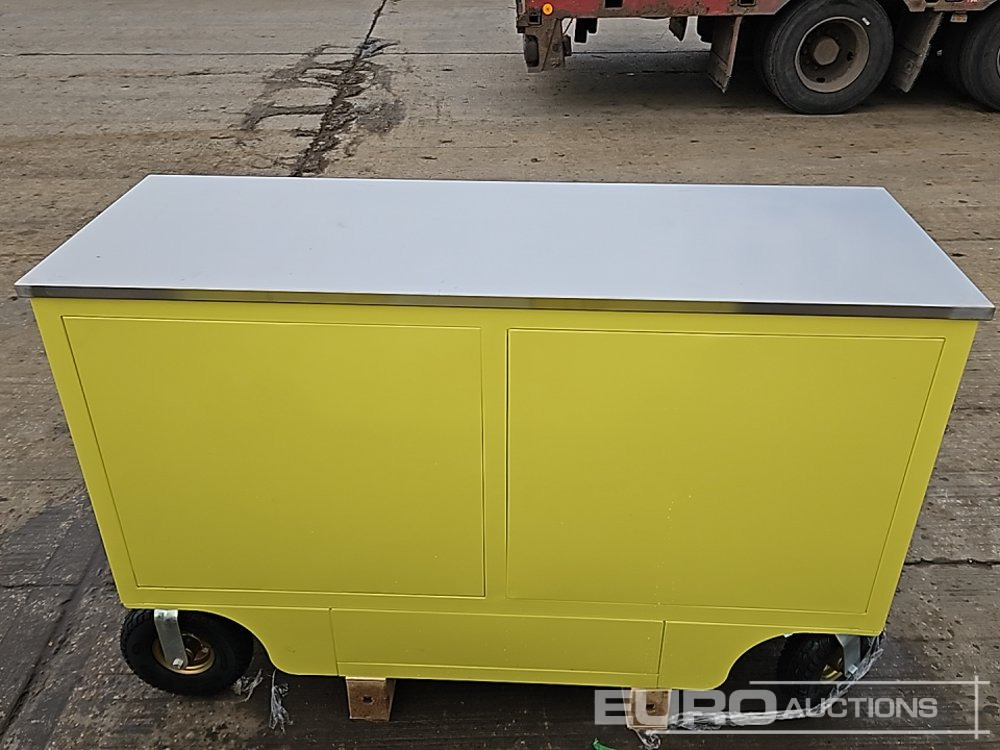 Unused 2025 4.5' Work Bench, 7 Drawers, 2 Cabinets - Construction equipment: picture 4 Unused 2025 4.5' Work Bench, 7 Drawers, 2 Cabinets - Construction equipment: picture 4