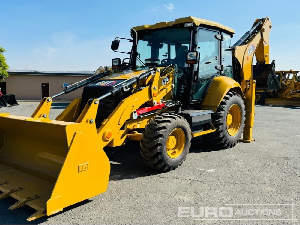 Unused 2025 CAT 424 - Backhoe loader: picture 3 Unused 2025 CAT 424 - Backhoe loader: picture 3