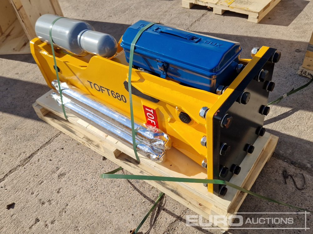 Unused 2025 Toft 680 - Hydraulic hammer: picture 3 Unused 2025 Toft 680 - Hydraulic hammer: picture 3