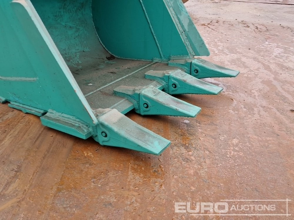New Bucket Unused 36" Digging Bucket 60mm Pin to suit 10 Ton Excavator: picture 10 New Bucket Unused 36" Digging Bucket 60mm Pin to suit 10 Ton Excavator: picture 10