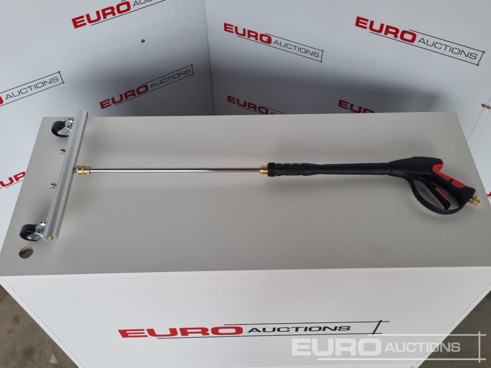 Unused Boss 410mm Aluminium Water Broom, 280bar (2 of) - Pressure washer: picture 1 Unused Boss 410mm Aluminium Water Broom, 280bar (2 of) - Pressure washer: picture 1
