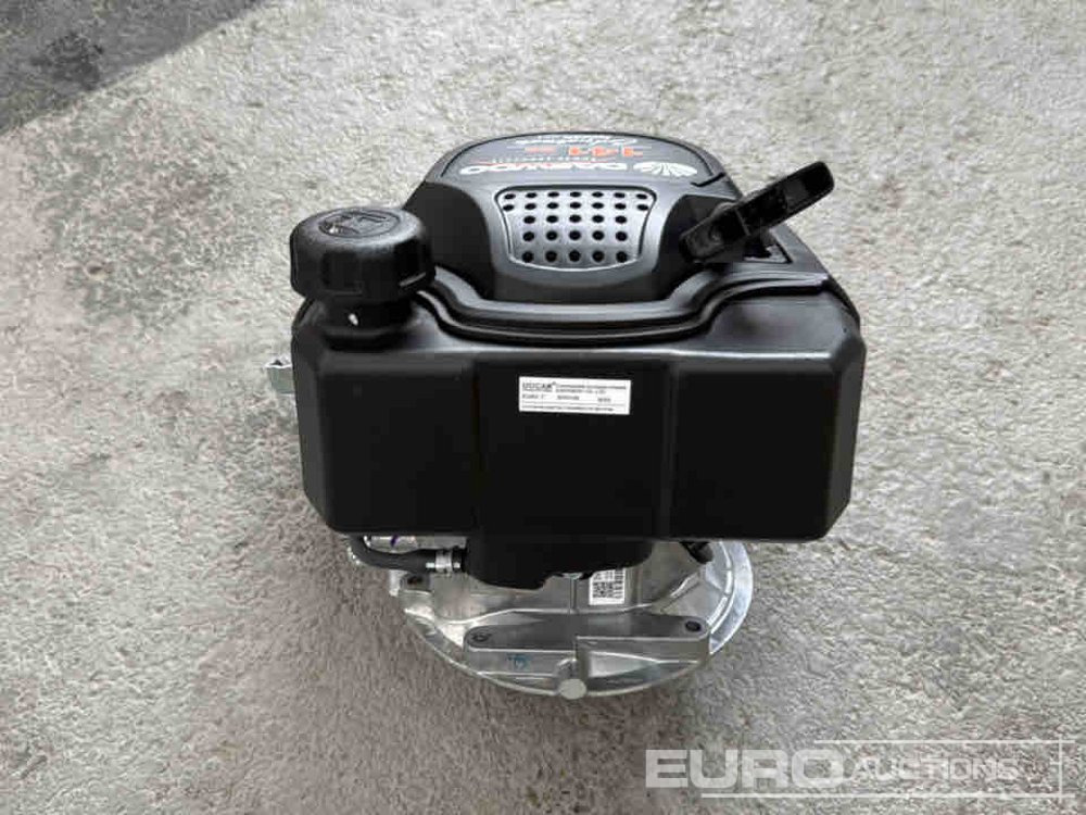 Garage equipment Unused Daewoo DV150 141cc Petrol Engine (2 of): picture 6 Garage equipment Unused Daewoo DV150 141cc Petrol Engine (2 of): picture 6