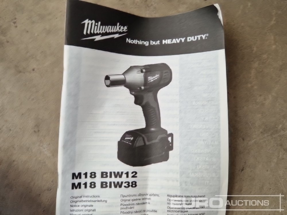 Construction equipment Unused Milwaukee M18 18v 1/2 Cordless Impact Wrench (Body Only): picture 12