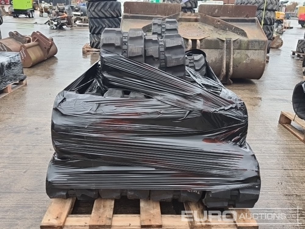 Unused Pallet of Rubber Tracks to suit Mini Excavator - Track for Construction machinery: picture 4 Unused Pallet of Rubber Tracks to suit Mini Excavator - Track for Construction machinery: picture 4