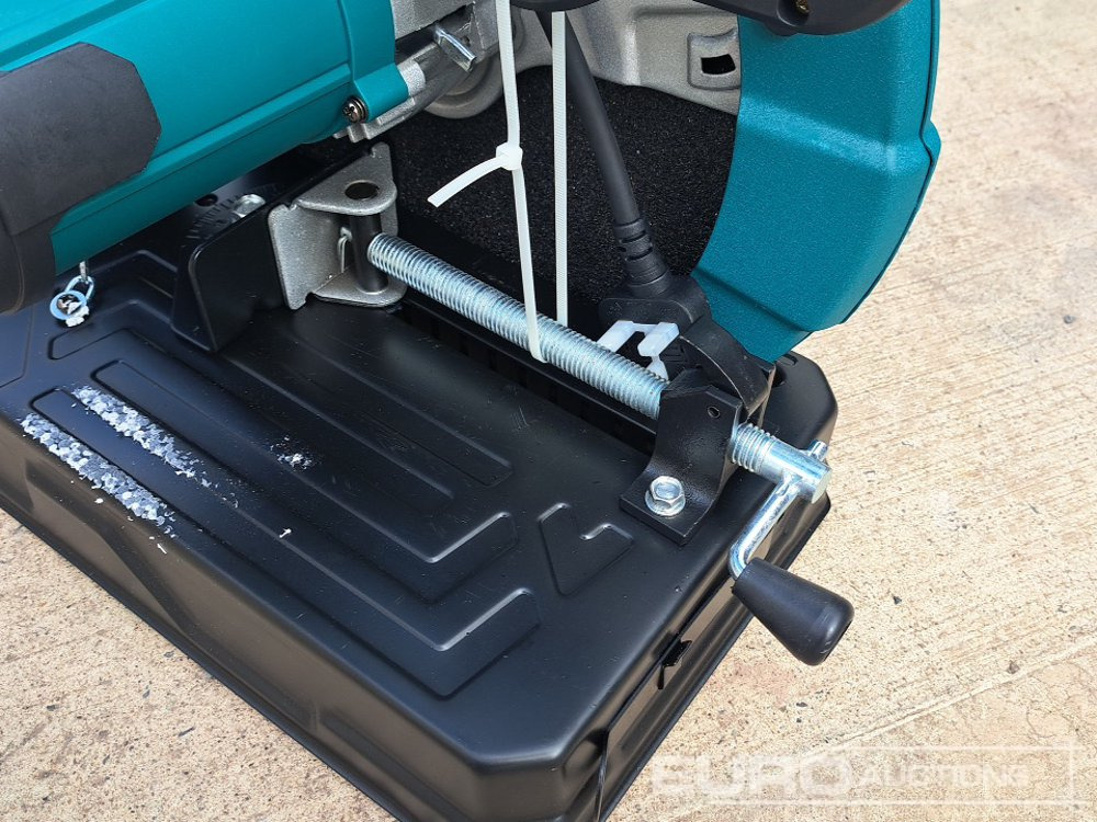 Unused TMUS TM0029 240 Volt Chopsaw - Garage equipment: picture 5 Unused TMUS TM0029 240 Volt Chopsaw - Garage equipment: picture 5