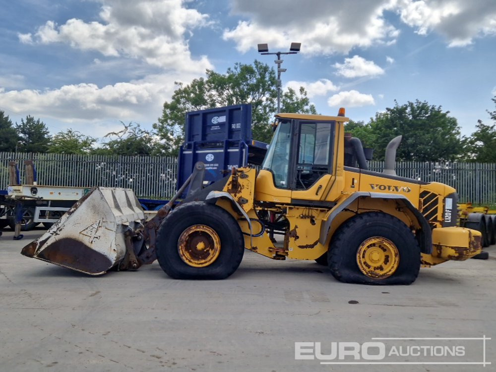 Volvo L120F - Wheel loader: picture 2 Volvo L120F - Wheel loader: picture 2