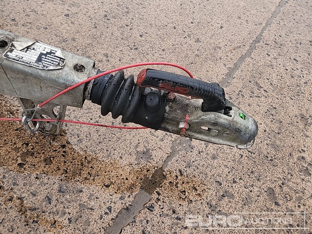 Western Single Axle Water Bowser - Storage tank: picture 5 Western Single Axle Water Bowser - Storage tank: picture 5