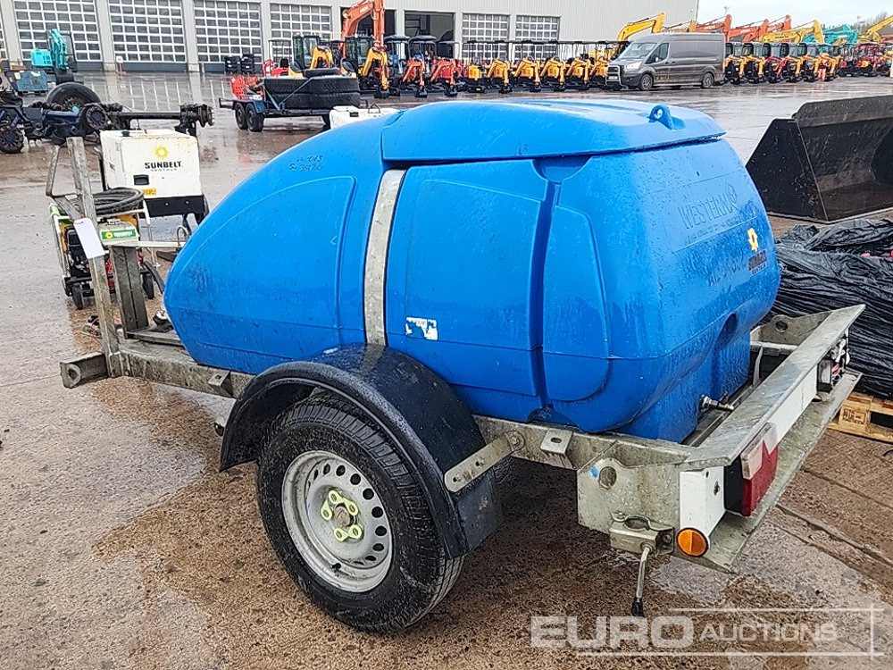 Western Single Axle Water Bowser - Storage tank: picture 2 Western Single Axle Water Bowser - Storage tank: picture 2